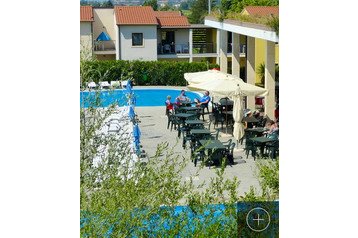 Italija Byt Castelnuovo del Garda, Eksterier